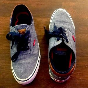 🌈🌈 Levi Strauss blue and brown shoes